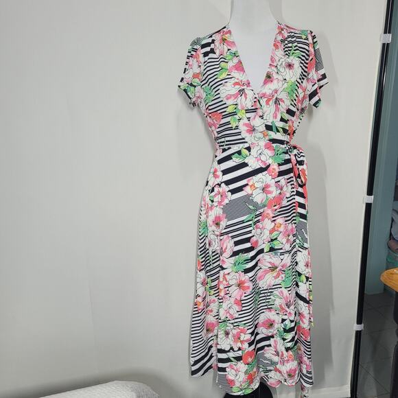 Yumi Kim Jubilee Spin Me Around Wrap Midi Dress Size X-Small Flutter Sleeve - Picture 1 of 12